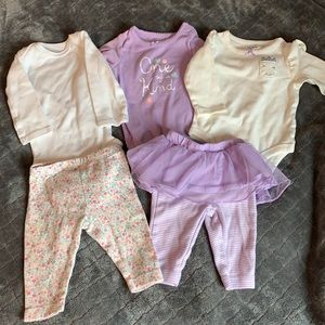 Great sets of onesies and matching pants! 3mths